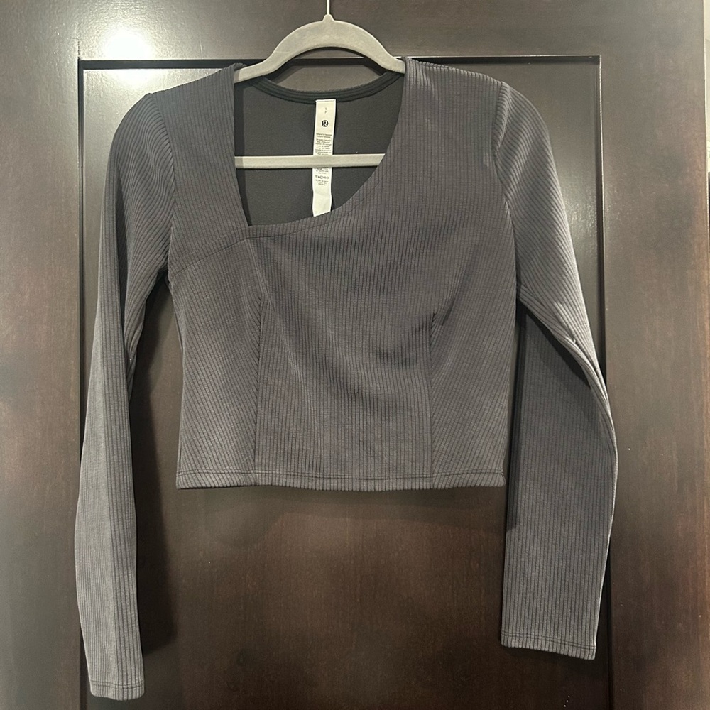 Lululemon Size Small Ribbed Softstreme Asymmetrical Long Sleeve Shirt